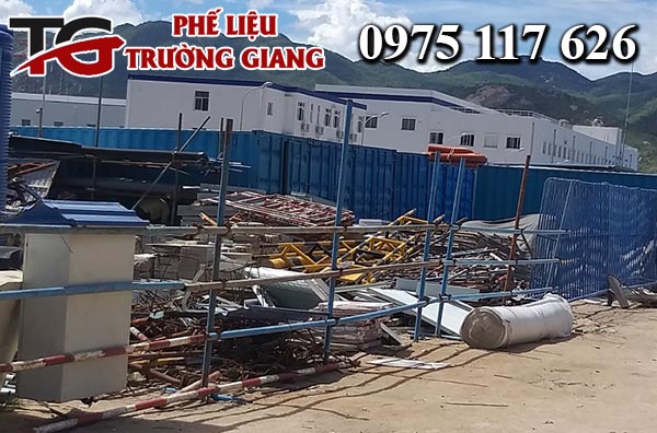 Thu mua phế liệu công trình